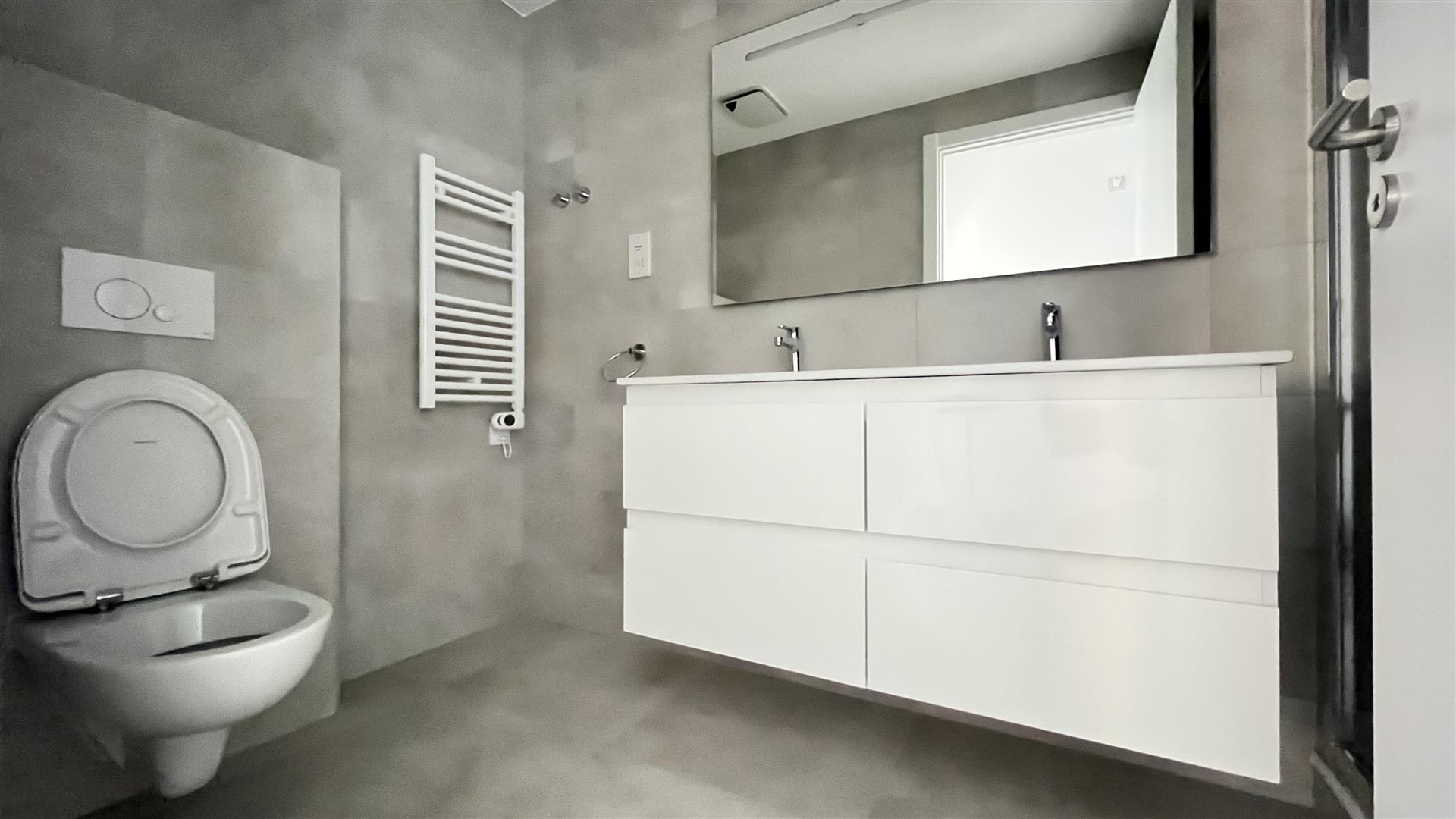 Image of Apartment - 1 Bedrooms - 1 Bathrooms for Rental in E1-Gibraltar, Image 3